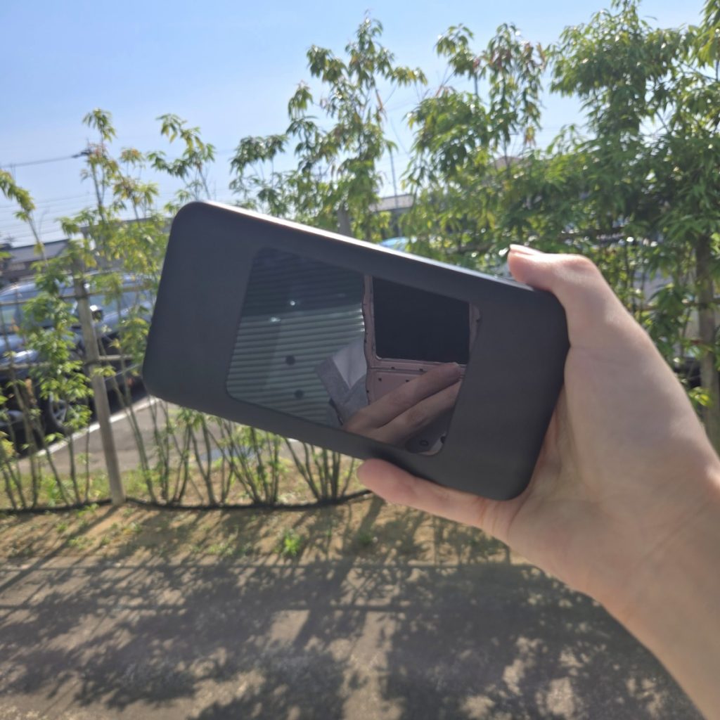 外でも実質無制限に使えるポケット型WiFi